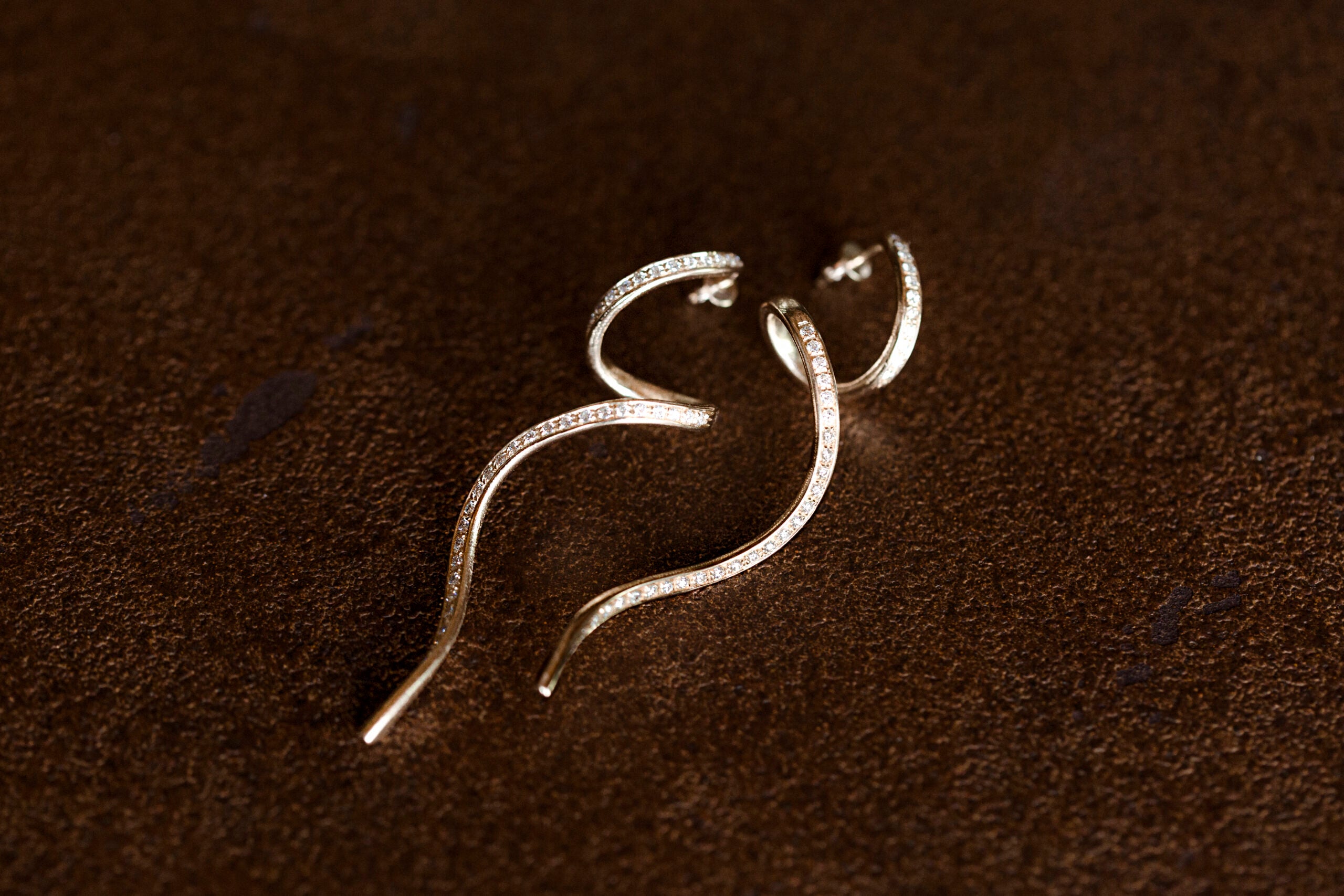 Orecchini LussodiVino in Oro rosa 750 e diamanti