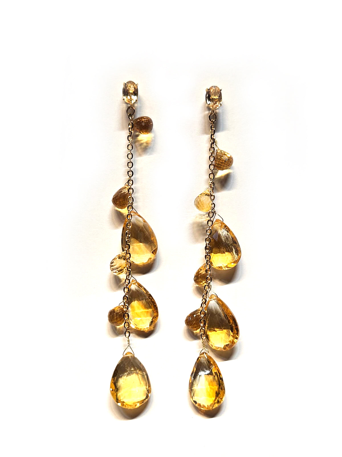 Orecchini pendenti in oro giallo con topazio imperiale e gocce di topazio giallo