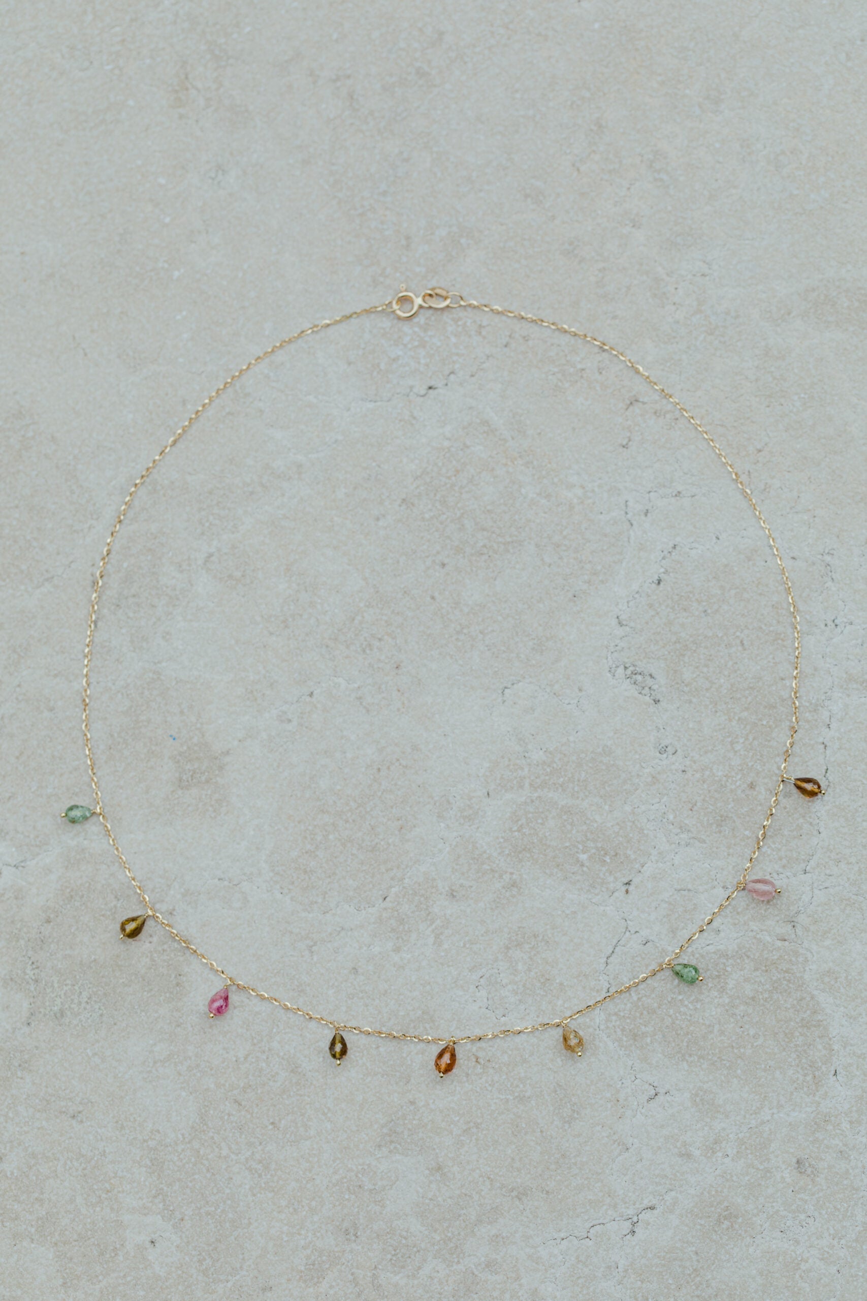 Girocollo Colpo di Fulmine con tormalina multicolor naturale in Oro giallo 750