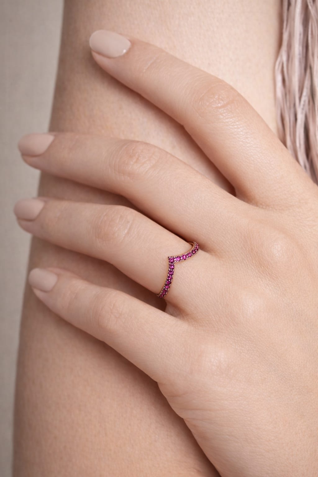 Anello Diadema in oro rosa e zaffiri rosa